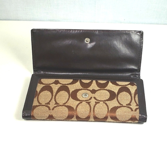 COACH Brown Signature  C Canvas Wallet - Picture 11 of 13